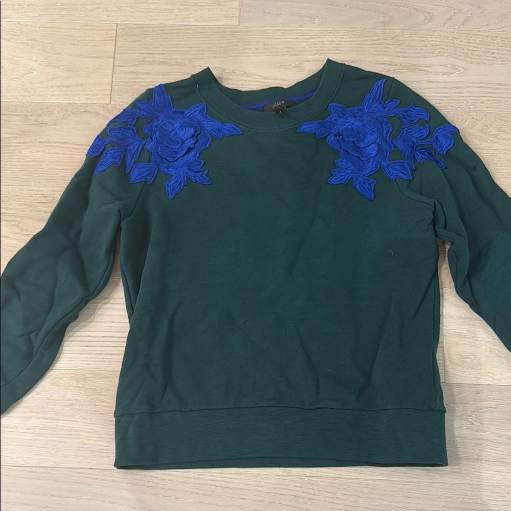 J crew Green Crew Neck Sweatshirt / Sweater with Blue Floral Appliqué Size Small